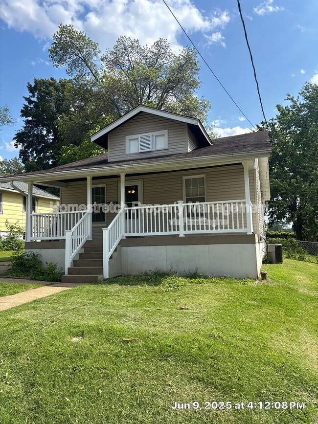 Photo - 8824 David Ave House