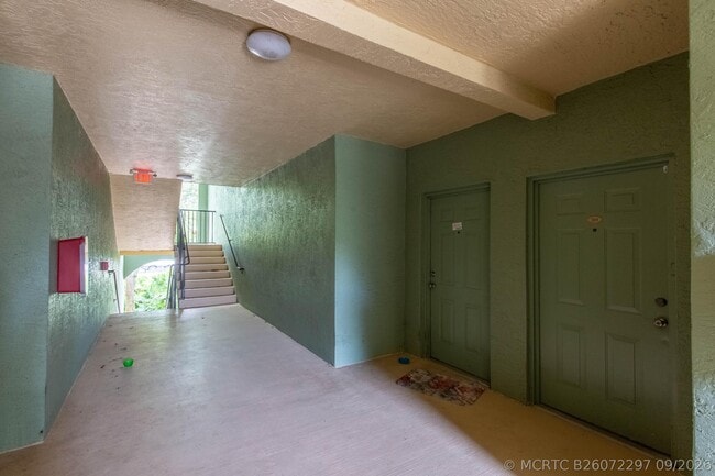Photo - 350 Crestwood Cir Unit 203
