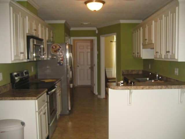 Photo - 2057 Lake Forest Dr