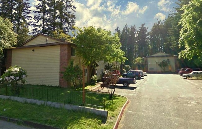 Del Ray Apartments