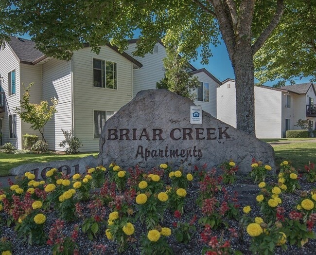 Photo - 1001 NE Briarcreek Way Unit #1001