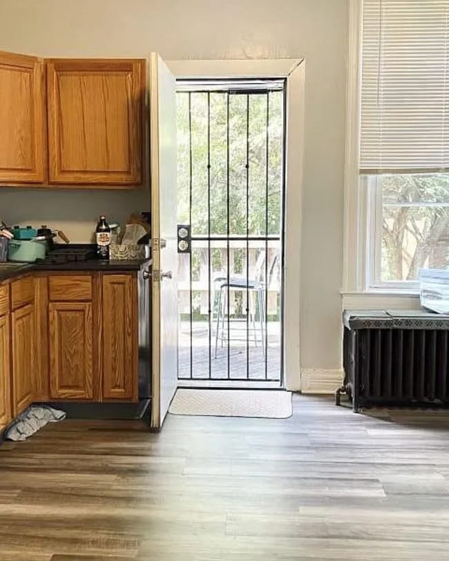 Photo - 3209 Niagara St Unit 2