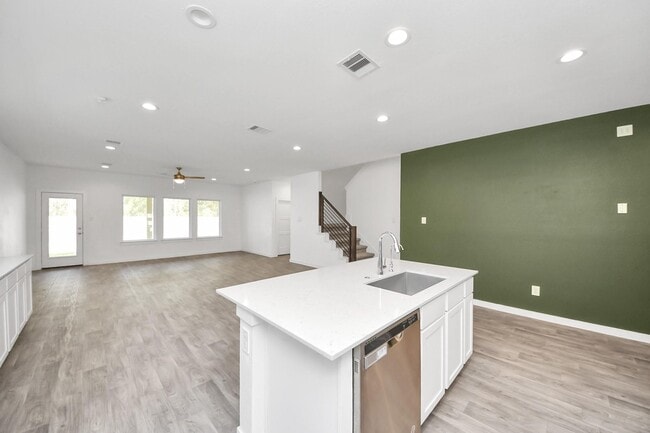 Photo - 10438 Plateau Pt Trl