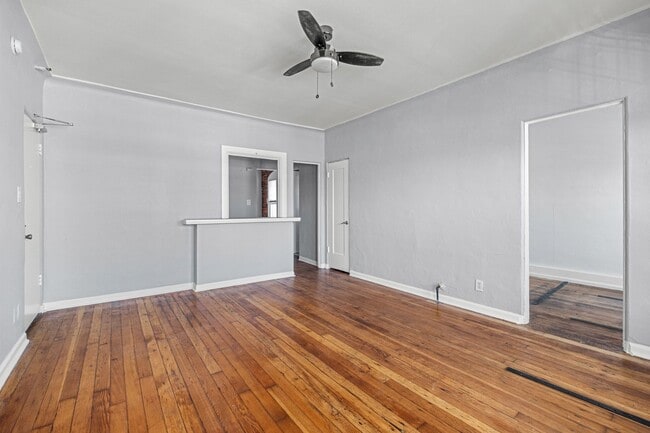 Photo - 109 S Normandie Ave