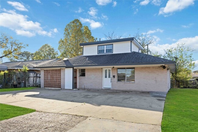 Photo - 3304 Bluefield Dr