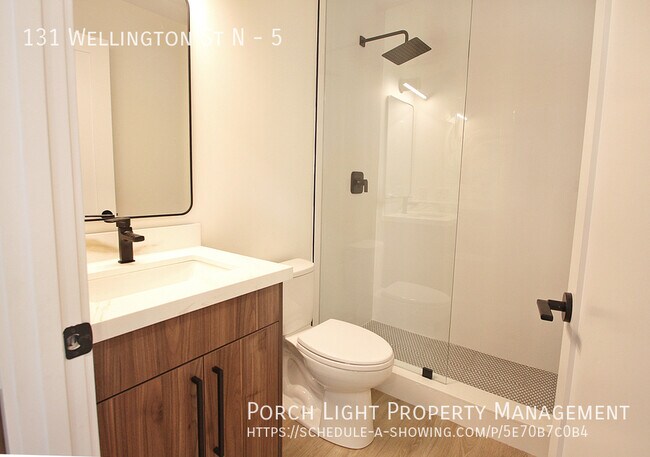 Photo - Completely New - Luxury Finishes - Modern Comfort Unit 5