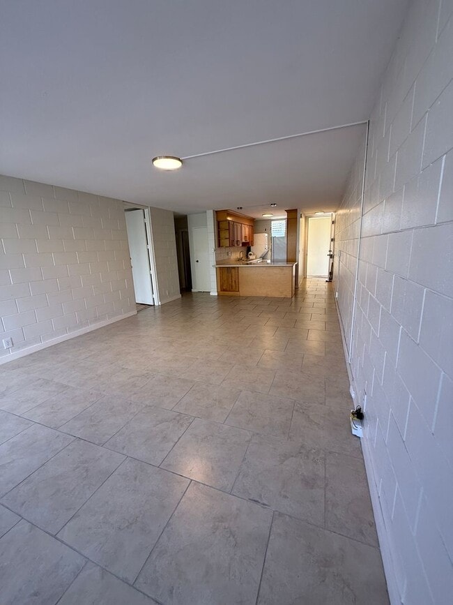 Photo - Victoria Towers #401 Unit 401