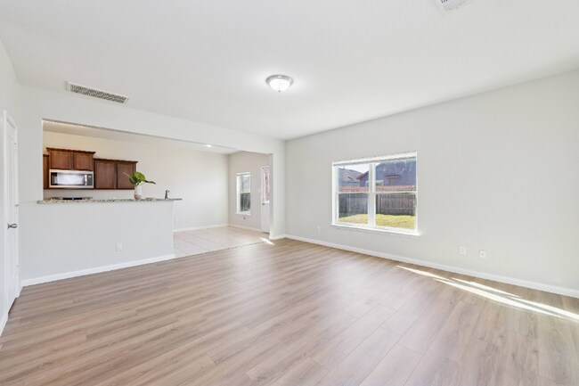 312 Magnolia Dr