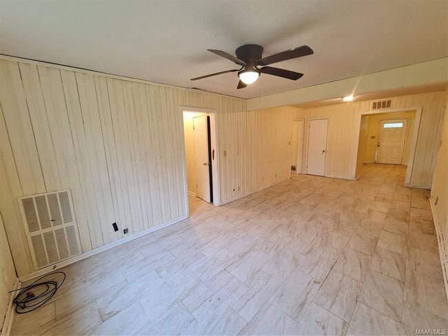 Photo - 1220 Lynwood Dr