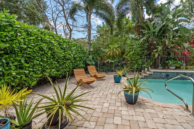 Photo - 10652 Ivanhoe Ln