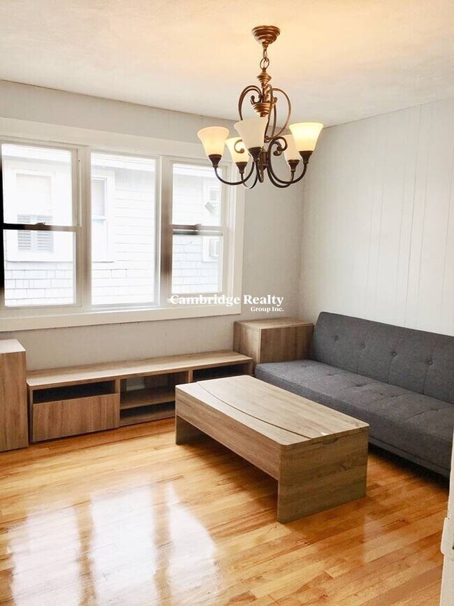 Photo - 62 Woods Ave Unit 2T