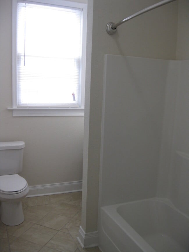 Photo - 110/112 W 34th St Unit 110 W 34th St