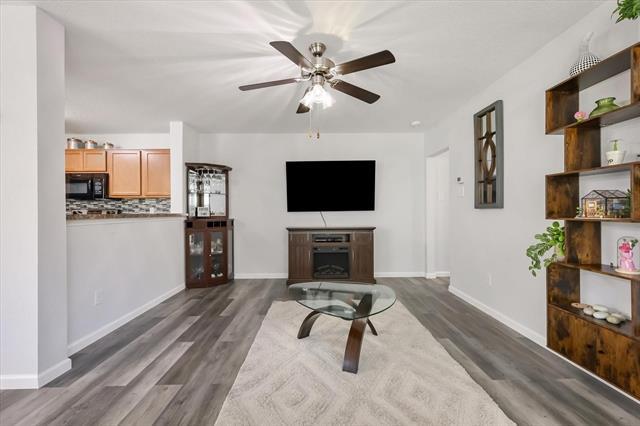 Photo - 10718 Edgewest Terrace