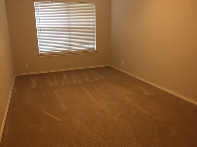 Photo - 7202 Norman Ln