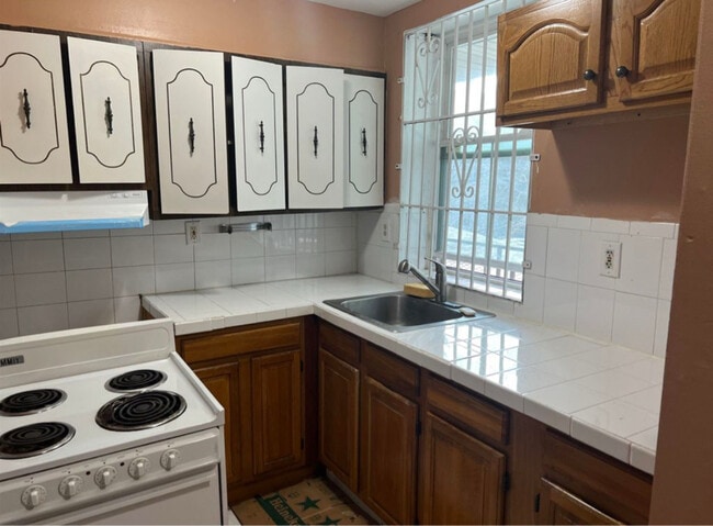 Photo - 2613 Bergenline Ave Unit 8