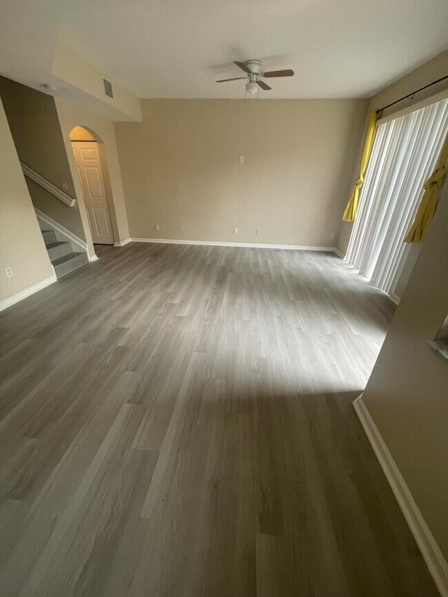 Building Photo - 2905 Hidden Hills Rd Unit 2208 Rental