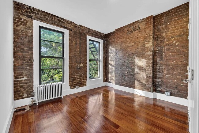 Photo - 7 Carmine St Unit 18