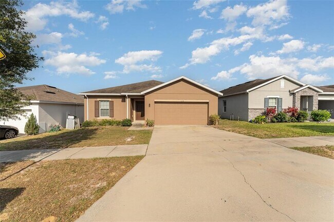 Photo - 128 Tanager St