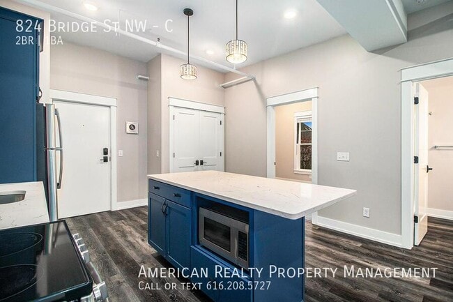 Photo - 824 Bridge St NW Unit C