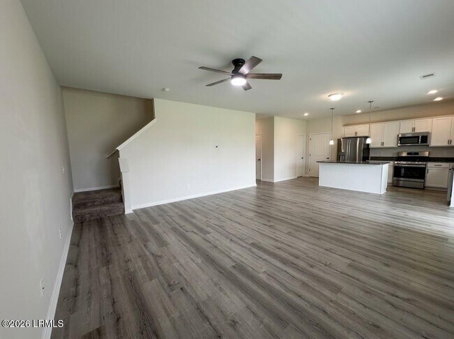 163 Great Bend Dr