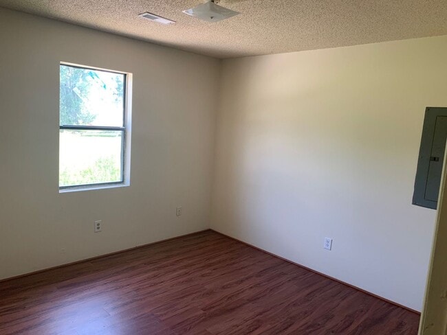 Photo - Quaint home located in City Limits