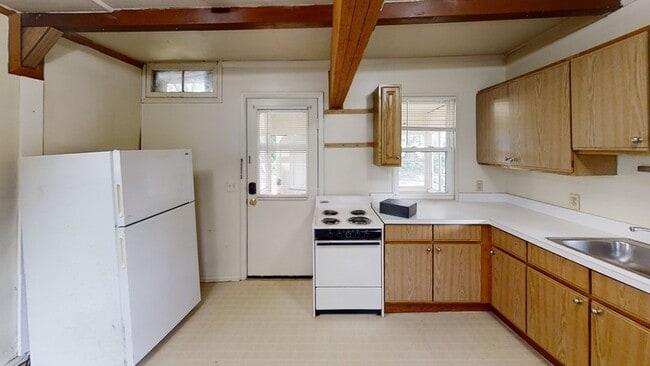 Photo - 424 N State St Unit 3