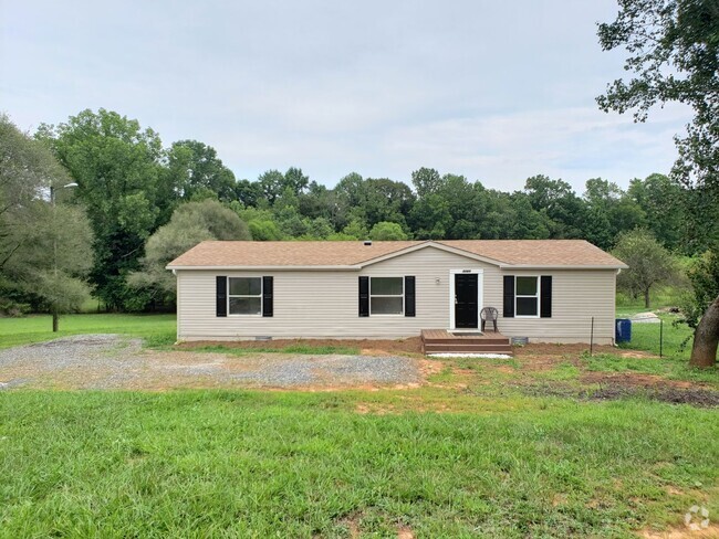 Building Photo - 3 bedroom mobile home in Vale