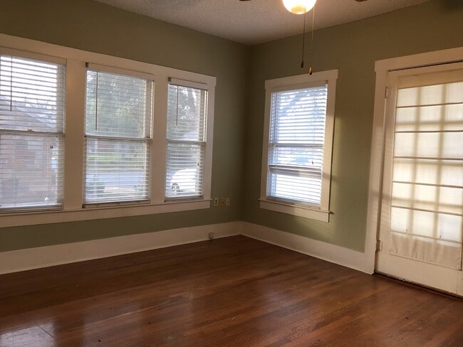 Photo - Adorable Duplex Unit Near the Arts District!