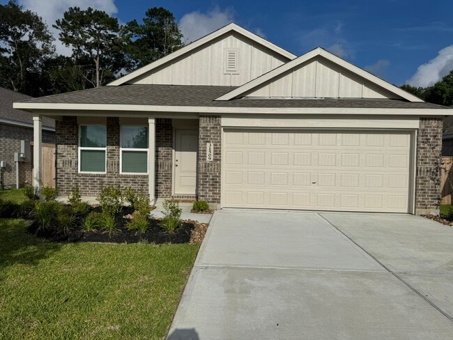 Building Photo - 31509 Pianella Ln