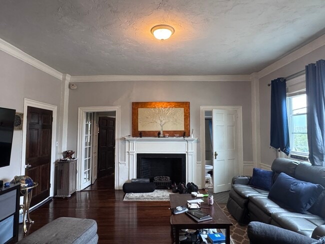 Photo - 60 Summit St