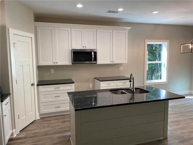Photo - 782 Crooked Creek Dr