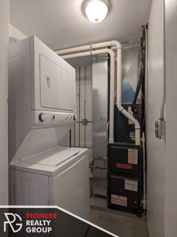 Photo - 2814 N Troy St Unit 2F