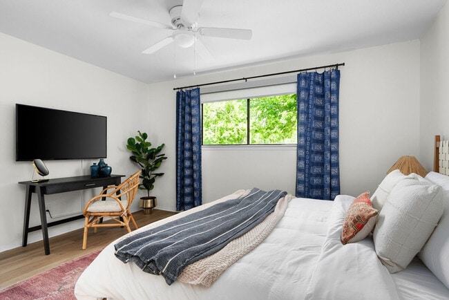 Photo - 2500 Berkett Dr Unit SI ID1492698P