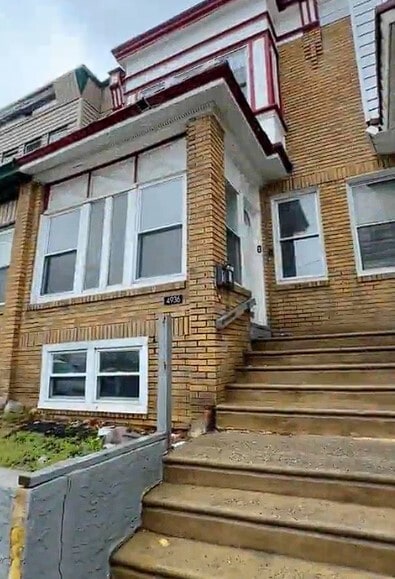 Building Photo - 4936 N 17th St Rental