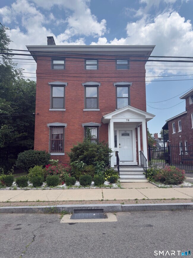 Photo - 72 Cedar St Unit 2