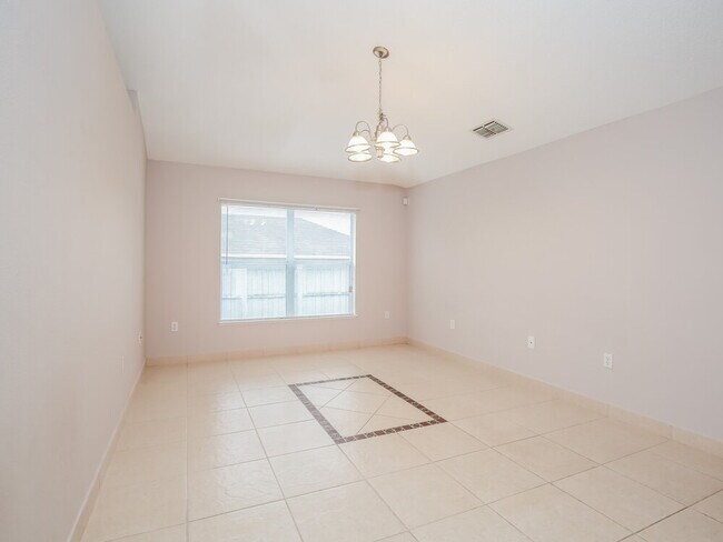 Photo - 3648 Wellington Pl