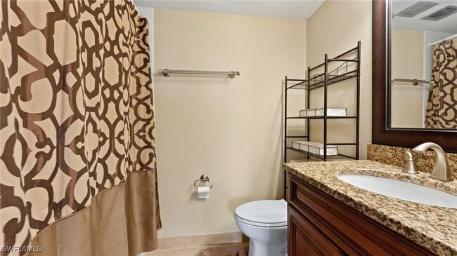 Building Photo - 45 High Point Cir S Unit 304 Rental