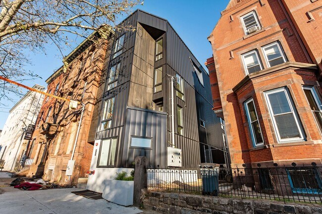 Photo - Fairmount/Brewery town gorgeous luxury apa... Unit 1