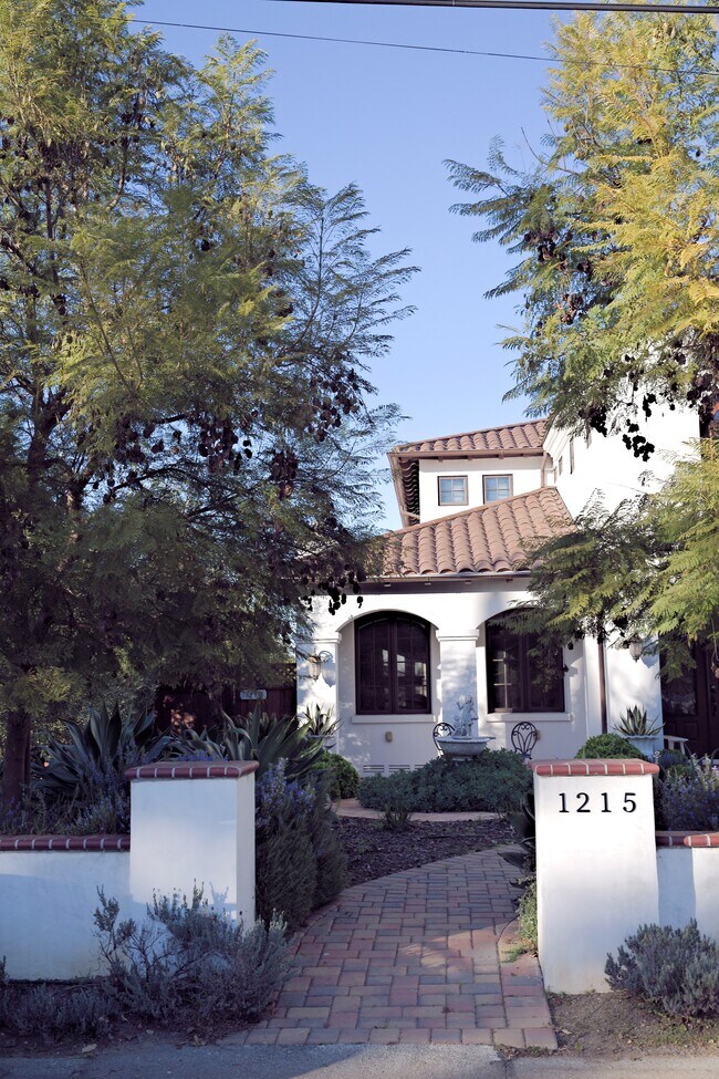 Photo - 1215 Altamead Dr