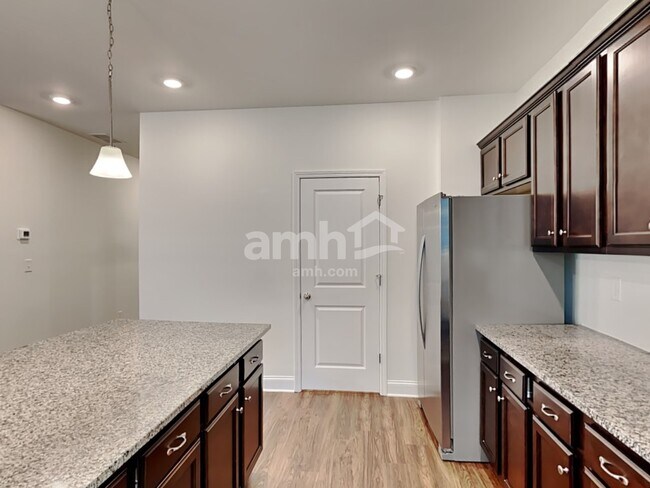 Photo - 1340 Ashlyn Ct