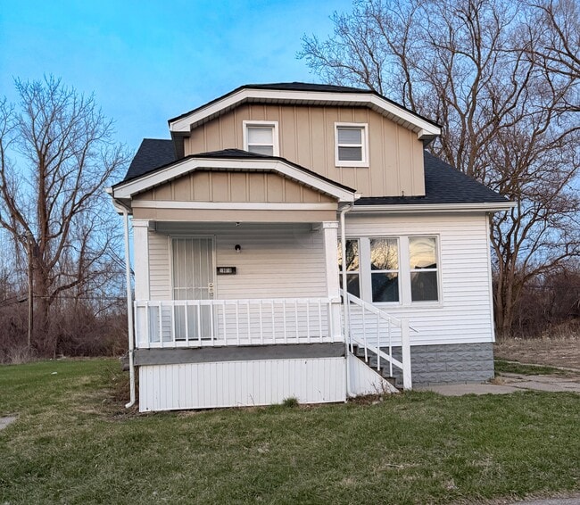 Building Photo - 19010 Riverview St