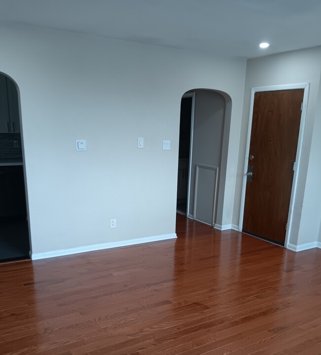 Photo - 153 BURMONT Rd Unit B