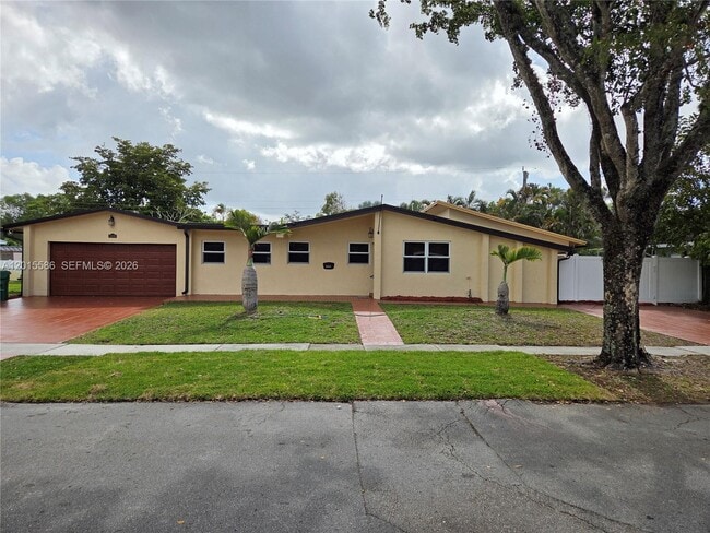 Building Photo - 5006 SW 90th Way