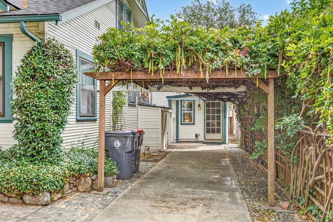 Photo - 1306 Reddy Ave