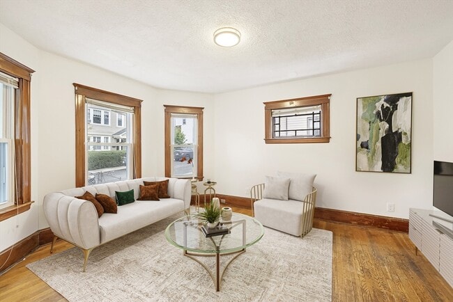 Building Photo - 131 Birch St Unit 1 Rental