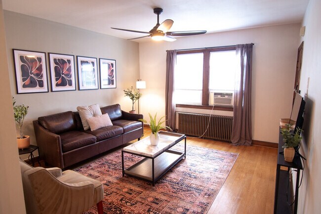 Photo - 1514 16th St SE Unidad SI ID1513153P