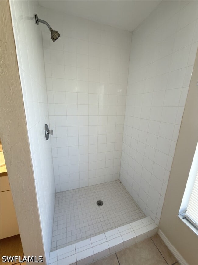 Photo - 2513 48th St SW