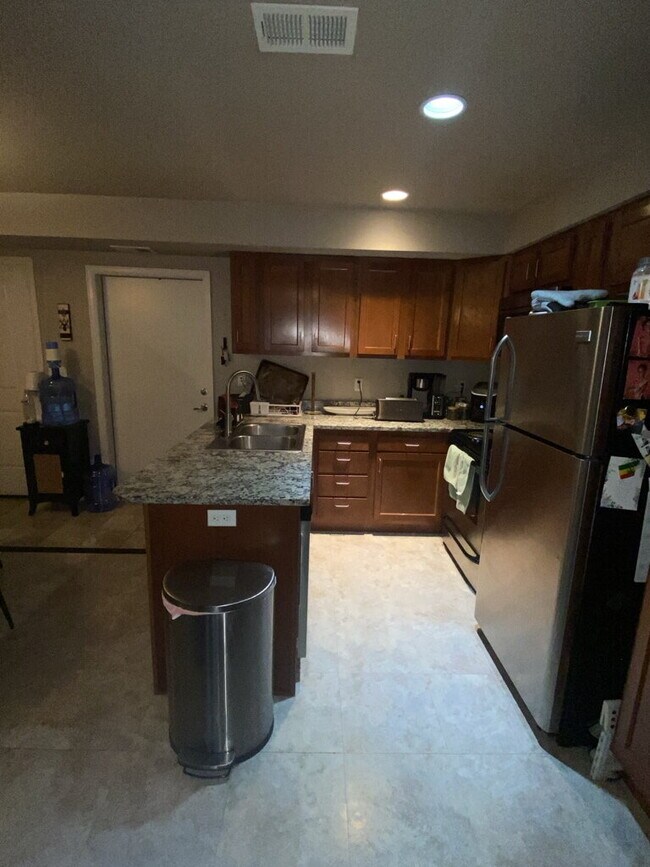 Photo - New 2bd/2.5ba Englewood Condo New Construction!! Layton #B Unidad B