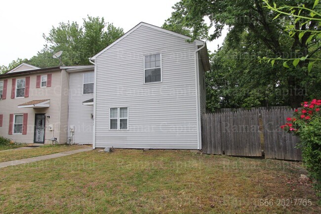 Photo - 3 Bedroom 1 Bath corner townhouse in Sickl...