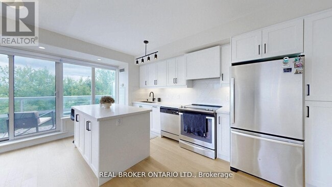 Photo - 701 Sheppard Ave W Unit 415